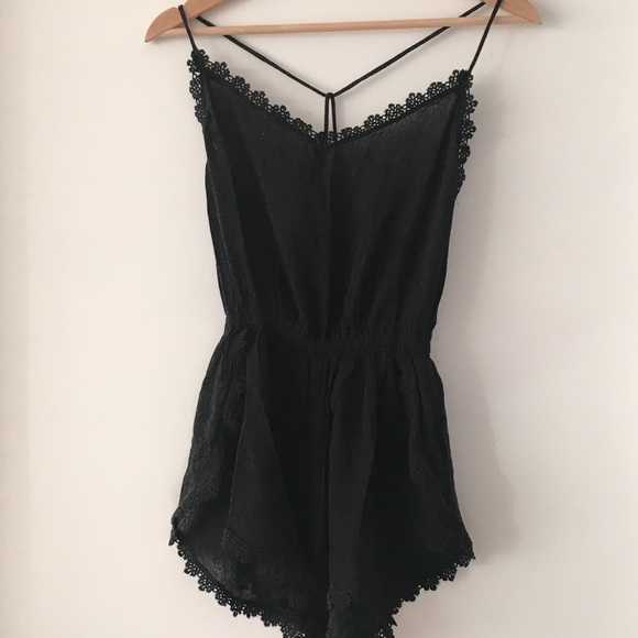 Black sexy playsuit - Picture 2 of 8